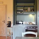 Pet Friendly Apartment Galbino