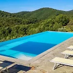 Pet Friendly Apartment Galbino